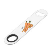 Carrot-Cartoon-Abbildung Speed Flaschenöffner (Vorderseite Schrägansicht)
