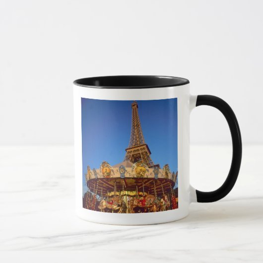 Carrousel, Eiffelturm, Paris, Frankreich Tasse (Rechts)