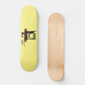 Cartoon-Abbildung der Nähmaschine Skateboard (Vorderseite)