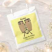 Cartoon-Abbildung von Bongo-Trommel Geschenktütchen (Ausgeschnitten)