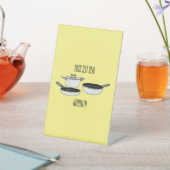 Cartoon-Abbildung von Cookware-Sets Sockelschild (In SItu)