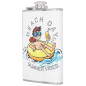 Cartoon am Strand auf aufblasbarem Ring Flachmann (Links)