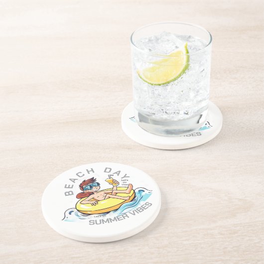 Cartoon am Strand auf aufblasbarem Ring Getränkeuntersetzer (Seite)