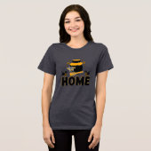 Cartoon Bee and Honey Jar "ZUHAUSE" T - Shirt (Vorderseite voll)