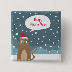 Cartoon braune Kitty trägt Weihnachtsmannmütze im Button