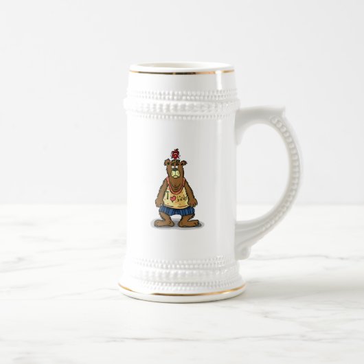Cartoon Brown Bär stehend auf seinen Hinterfüßen Bierglas (Rechts)