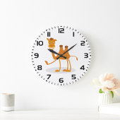 Cartoon Camel Smiling Desert Animal Character Große Wanduhr