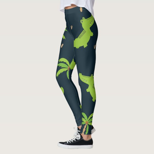Cartoon Crocodiles: Alligator Palms Muster. Leggings (Links)