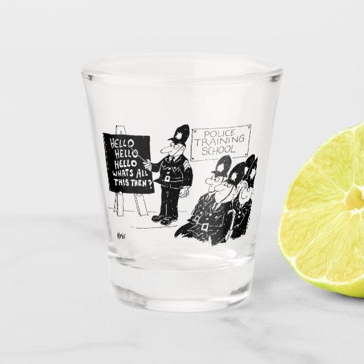 Cartoon der Polizeischule Schnapsglas (Vorderseite)