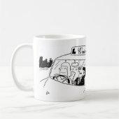 Cartoon des Fahrlehrers oder des Prüfers Kaffeetasse (Links)