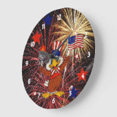 Cartoon Eagle and Fireworks Clock Große Wanduhr (Winkel)