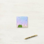 Cartoon-Frosch-Pinkeln durch Grasdrachenfliegen Post-it Klebezettel (Auf Schreibtisch)