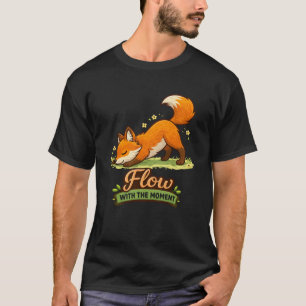 Cartoon-Fuchs in der Downward-Dog-Yogahaltung T-Shirt