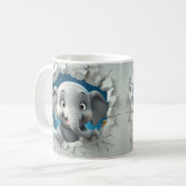 Cartoon Gray Elephant bricht durch hellgrau Kaffeetasse (Vorderseite Links)
