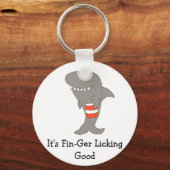 Cartoon Hai mit Eimer gebratenem Huhn Schlüsselanhänger (Vorderseite)