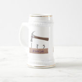 Cartoon-Illustration für niedliche, lustige Hammer Bierglas (Vorderseite Links)