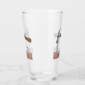 Cartoon-Illustration für niedliche, lustige Hammer Glas (Links)