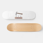 Cartoon-Illustration für niedliche, lustige Hammer Skateboard (Horizontal)