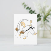 Cartoon Karate Man holzgeschnappt mit Hand Postkarte (Stehend Vorderseite)