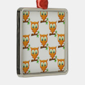 Cartoon Kleine Owl auf Zweigmuster Ornament Aus Metall (Rechts)