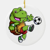 Cartoon Kleine Schildkröte Fußball spielen Keramik Ornament (Hinten)