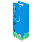 Cartoon Landscape Ox Chinesisches Neujahr Zodiac W Geschenktüte Für Weinflaschen (Vorderseite Schrägansicht)