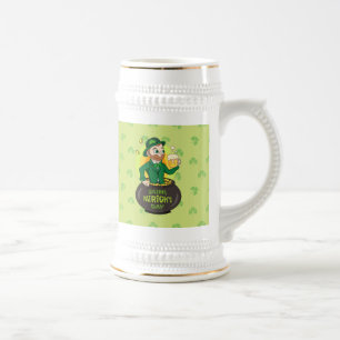 Cartoon leprechaun in einem Topf mit einem Pint Bierglas