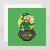 Cartoon leprechaun in einem Topf mit einem Pint Einladung (Vorne/Hinten)