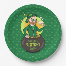 Cartoon leprechaun in einem Topf mit einem Pint