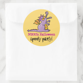 Cartoon Lilac Lila Magic Dragon Halloween-Party Runder Aufkleber