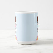 Cartoon-Mädchen auf Eibisch-Tasse des Regenbogen-w Kaffeetasse (Mittel)