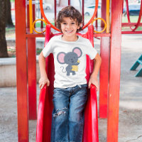 Cartoon Maus mit Käse Adorable Animal