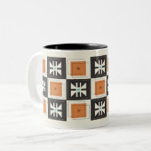 Cartoon Mod Amish Quilt - Monarch Zweifarbige Tasse (Vorderseite Links)