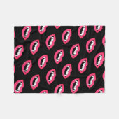 Cartoon Monster Vampir Lippen scharfe Zähne Fangge Fleecedecke (Vorderseite (Horizontal))