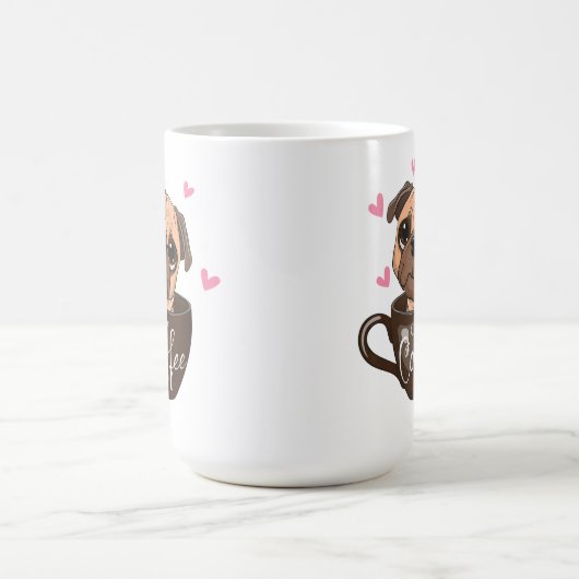 Cartoon Mops Hund sitzt in einer Tasse Kaffee (Mittel)