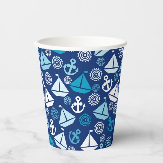 Cartoon Muster mit Segelbooten Pappbecher (Vorderseite)