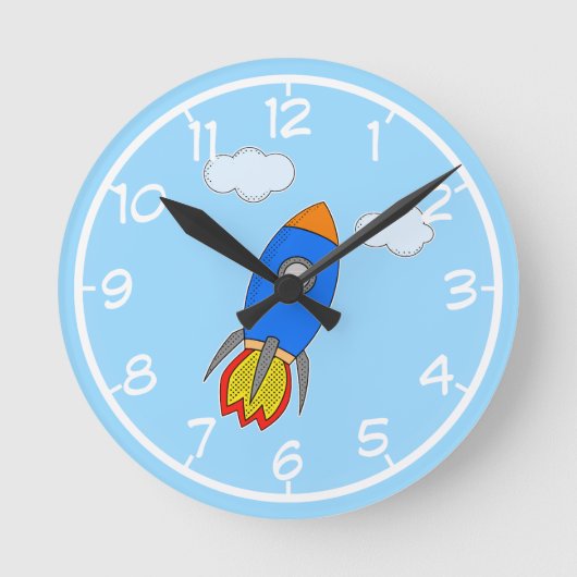Cartoon Rocket in Blue Sky Kinderzimmer Dekoration Runde Wanduhr (Vorderseite)
