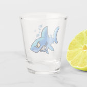Cartoon Shark mit Gritted Zähne Schnapsglas (Rückseite)