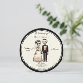 Cartoon Skelettbrücke + Groom Whimsical Wedding Einladung (Stehend Vorderseite)