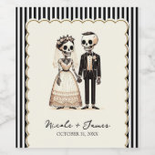 Cartoon Skelettbrücke + Groom Whimsical Wedding Weinetikett (Einzelnes Label)