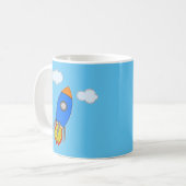 Cartoon Space Rocket in Blue Sky Kaffeetasse (Vorderseite Links)