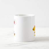 Cartoon-Welpen-Hund, der an einen Apple denkt Kaffeetasse (Mittel)