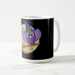 Cartoon Wizard Owl Flying on Broom Kaffeetasse