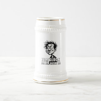 Cartoonkunst mit „Zum Glück…“-Zitat Bierglas