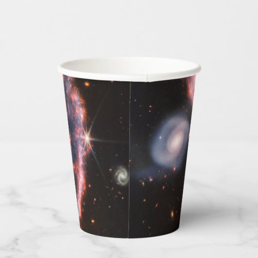 Cartwheel Galaxy JWST James Webb Space Telescope Pappbecher (Rechts)
