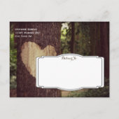 Carved Heart Rustic Tree Save the Date Postkarten (Rückseite)
