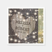 Carved Heart Tree Wedding | Rustikale String Light Serviette (Vorderseite)