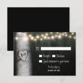 Carved Initials Birch Tree Wedding RSVP Cards Karte (Vorne/Hinten)