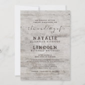 Carved Sweethearts Rustic Birch Wood Tree Wedding Einladung (Vorderseite)