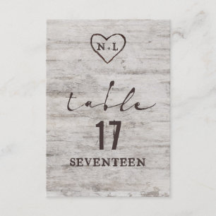 Carved Sweethearts Rustic Wedding Tischnummern